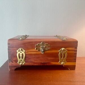 Vintage Cedar Chest Box with Brass Accents Dovetailed Sides & Hinged Lid 1970